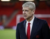 Arsene Wenger reiterates commitment to Arsenal despite Barcelona link