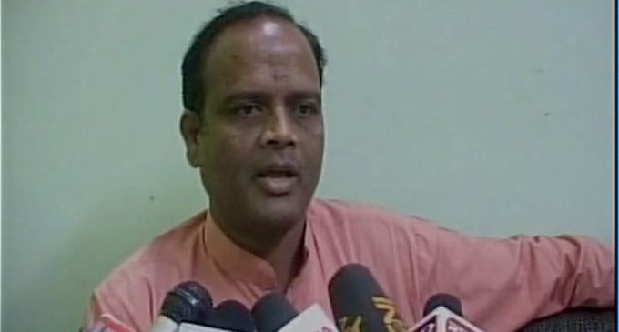 RSS sacks leader for remark against Kerala CM