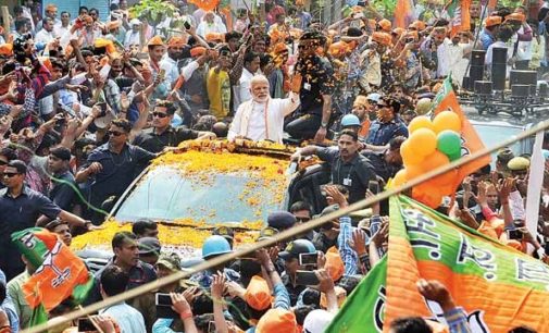 UP Elections 2017: Big roadshows steal the day in Varanasi