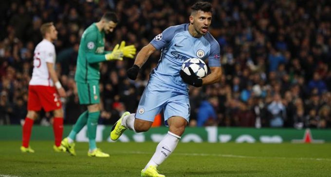 Sergio Aguero scores twice, takes Manchester City into FA Cup quarters