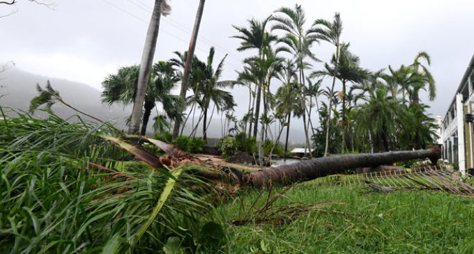 Flooding overwhelms Australian towns after Cyclone Debbie