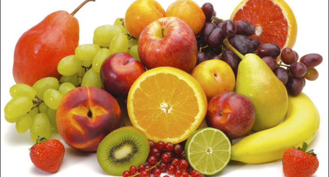 Eat fresh fruits every day to cut the risk of developing diabetes