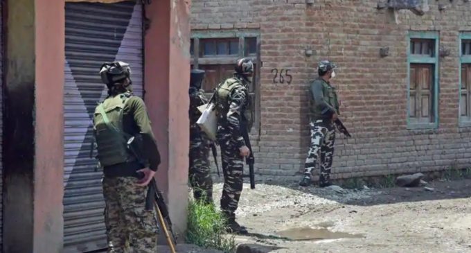 Encounter breaks out between security forces and terrorists in J-K’s Pulwama