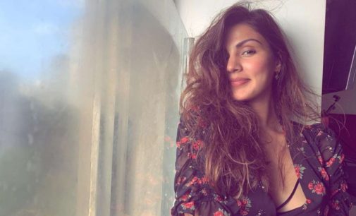 Rhea Chakraborty said ‘sorry babu’ when she saw Sushant Singh Rajput’s mortal remains at Cooper Hospital