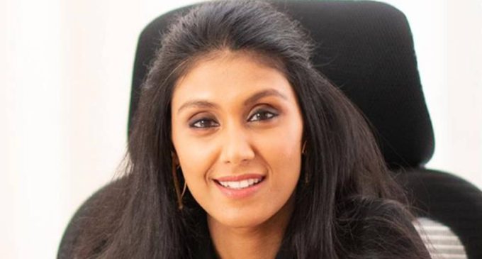 Who is Roshni Nadar, the first woman to head a listed Indian IT firm?